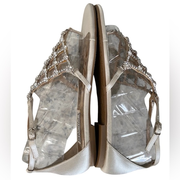 Badgley Mischka Zoanne Champagne Caged Jewel Design Thong Flats Sandals Size 6 - Picture 10 of 12